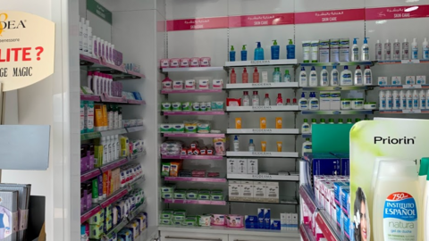 Una farmacia en Emiratos Árabes a modo ilustrativo. (EL CORREO)