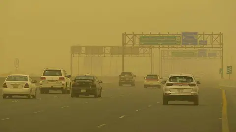 Una imagen de la tormenta de arena sobre Kuwait. (Fuente externa)