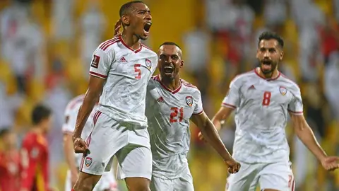 Un momento del partido entre EAU y Vietnam. (WAM)