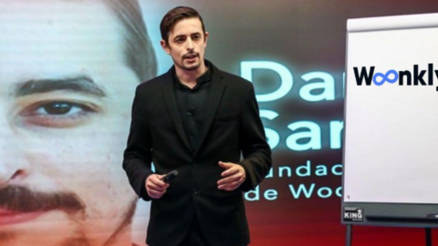 Daniel Santos fundador de Woonkly.
