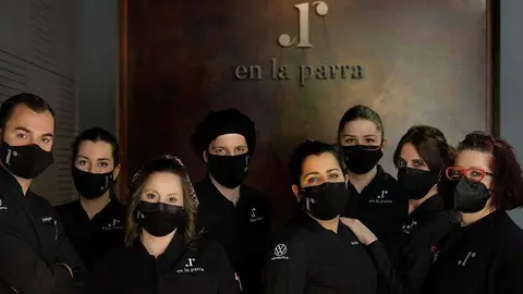 El equipo del restaurante En la parra. (Fuente externa)