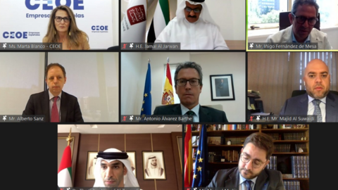 Un momento del encuentro español emiratí. (Twitter)