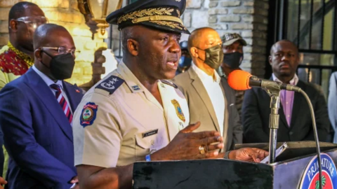 El director general de la policía de Haití, Leon Charles. (Fuente externa)