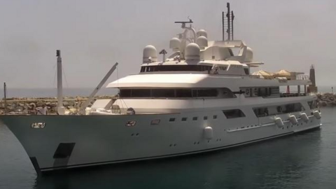 El yate saudí en Puerto Banús. (Fuente externa)