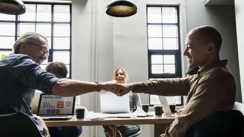 Las subvenciones de la Comunidad de Madrid están destinadas a asociaciones sin ánimo de lucro radicadas fuera de España que ayuden a la emigración. (pxhere.com)