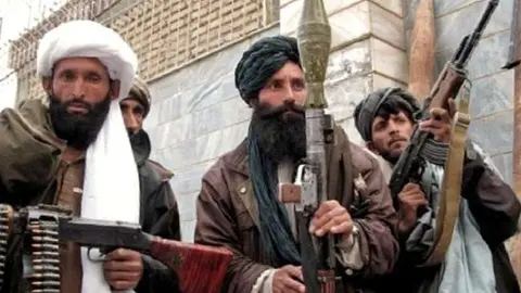 Efectivos de las fuerzas talibanes en Afganistán. (Fuente externa)