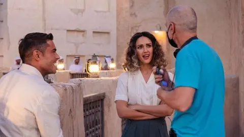 Un momento del rodaje del anuncio. (Twitter)