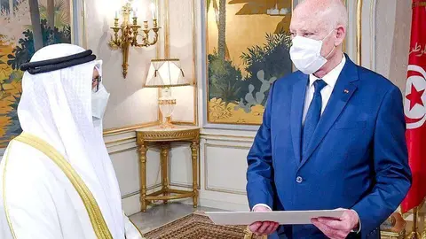 Encuentro del diplomático emiratí Gargash con el presidente de Túnez este sábado. (@AnwarGargash)