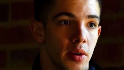 El UAE Team Emirates publicó esta imagen en su perfil de Twitter del ciclista colombiano.