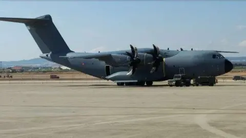 Vista exterior del avión de transporte A400M. (Fuente externa)