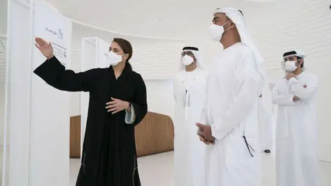 Un momento del anuncio de la inversión millonaria de EAU en renovables. (Twitter)