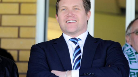 David Haigh viendo un partido del Leeds United. (Fuente externa)