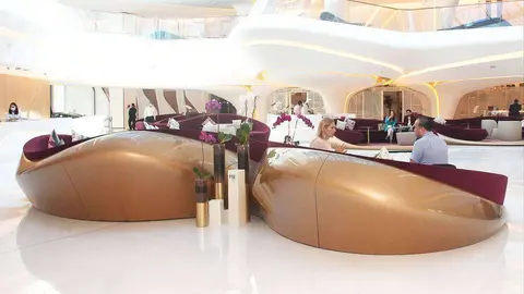 Vestíbulo de ME Dubai, emirato donde las perspectivas para los directivos del sector hotelero crecen por momentos tras la pandemia. (EL CORREO)