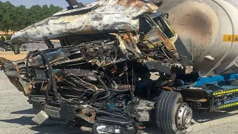 Una imagen del accidente difundida por la Policía de Sharjah.