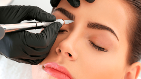 El microblading es una técnica de maquillaje semipermanente. (Fuente externa)