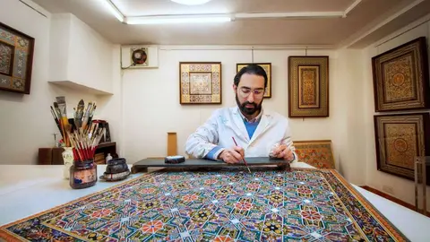 Villarejo acabando un guadamecí