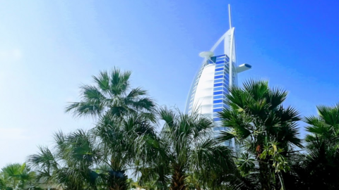 Imagen del Burj Al Arab desde Madinat Jumeirah. (EL CORREO)