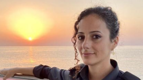 Mercedes Cárdenas en el yate en el que trabajaba en Dubai. (Fuente externa)