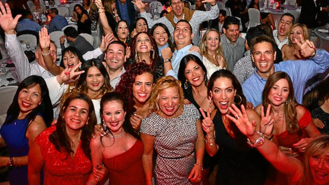 Una fiesta latina en Abu Dhabi. (EL CORREO)