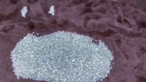 Una imagen de los diamantes confiscados en Dubai. (Twitter)