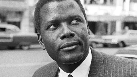 Sidney Poitier r