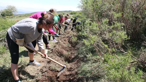 Trabajos de rescate en las acequias centenarias que los muslmanes dejaron en Al Andalus. (MEMOLab)