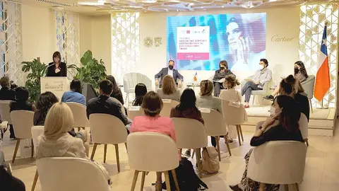 Desarrollo del seminario 'Impulsando la participación de las mujeres en el comercio internacional' en el Pabellón de la Mujer de Expo 2020 Dubai. (EL CORREO)