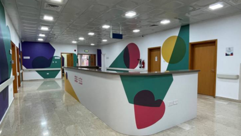 El Centro de Salud Ettihad Heroes en Abu Dhabi se especializa en vacunas contra  Covid-19 para niños. (Seha)