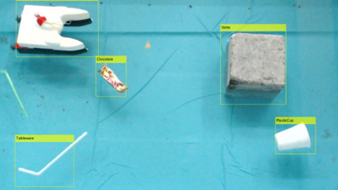 prototipo del robot desarrollado por estudiantes de la Universidad de Abu Dhabi.(Gulftoday)