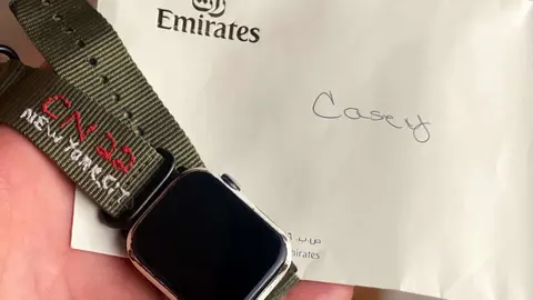 El reloj Apple perdido y recuperado. (Twitter)