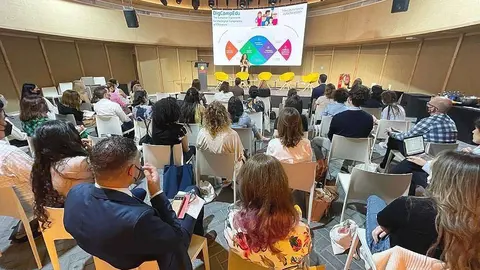 Jornadas del Instituto Cervantes en Expo 2020. (EL CORREO)