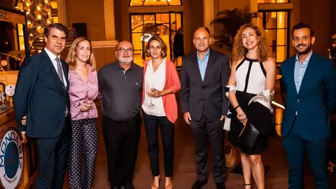 Representantes de ICEX y del Foro de Marcas Renombradas Españolas junto durante la velada. (Cedida)