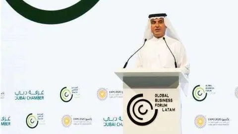 Abdul Aziz Al Ghurair, presidente de Dubai Chambers. durante su intervención. (globalbusinessforum.com)