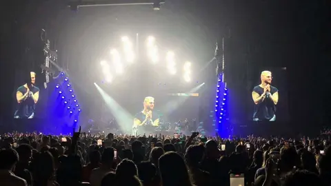Un momento del concierto de Maluma en Dubai. (Navid Blanco)