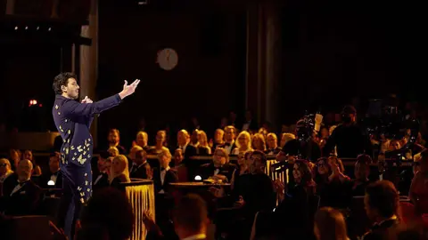 Sebastián Yatra durante su actución en la gala de los Oscar. (@SebastianYatra)