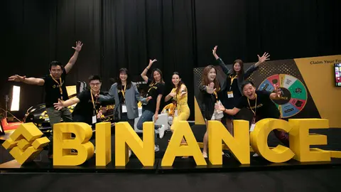 Presentación de Binance en Dubai.