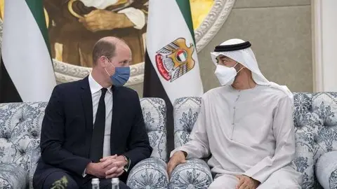 El príncipe Guillermo y el presidente de EAU. (Ministerio de Asuntos Presidenciales)