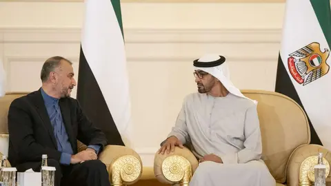 El ministro de Exteriores iraní ofrece su pésame al presidente de Emiratos. (WAM)