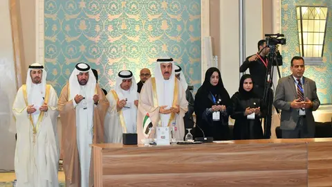 Minuto de silencio en duelo por Sheikh Khalifa en reunión de la Unión Interparlamentaria Árabe. (WAM)