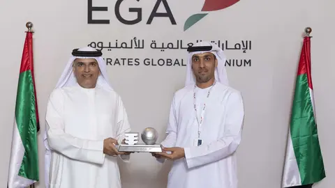 Visita del MBRSC a Emirates Globlal Aluminium. (@MBRSpaceCenter)