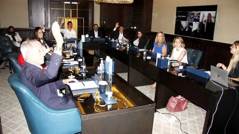 Consejo del SBC durante la reelección de Guillermo Cobelo como presidente. (EL CORREO)