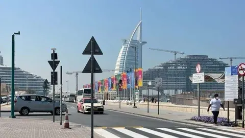 Una carretera en Dubai a modo ilustrativo. (EL CORREO)