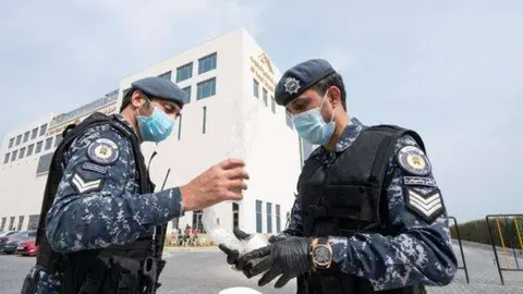 Las autoridades pudieron ubicar la escena del crimen después de realizar investigaciones. (Policía de Kuwait)