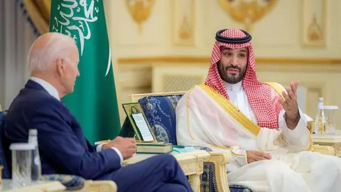 El príncipe heredero saudí y Biden en Jeddah en julio de 2022. (SPA)