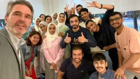 Una imagen de grupo de los estudiantes. (Fuente externa)