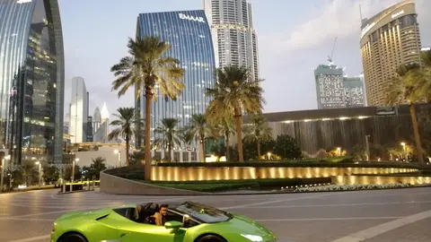 Entrada principal al Burj Khalifa de Dubai. (EL CORREO)