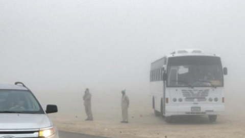 La Policía de Abu Dhabi difundió esta imagen de inestabilidad meteorológica.