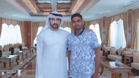 Sheikh Hamdan con Abdul Ghafoor. (@HamdanMohammed)