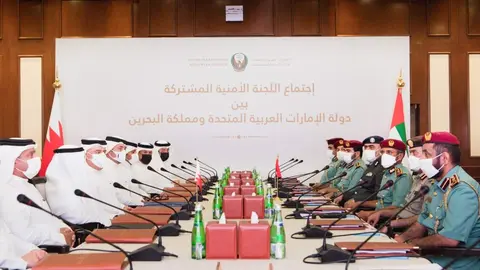 La delegación de Emiratos y Bahréin en Abu Dhabi. (WAM)