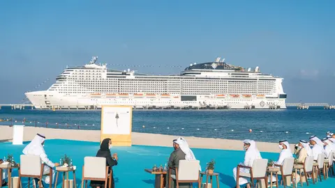 Un crucero en Sir Bani Yas Cruise Beach en el emirato de Abu Dhabi. (WAM)